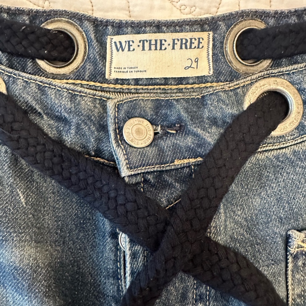 We the Free Women’s Moxie barrel jeans in Timeless Blue, size 29 - Picture 6 of 11